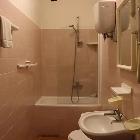 Il Cardellino Residenze Rurali App1 *